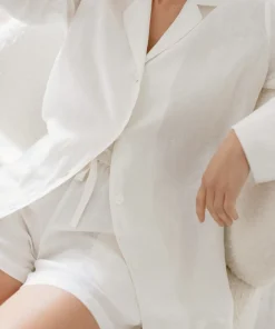 Discount Breeze Shorts Women Shorts