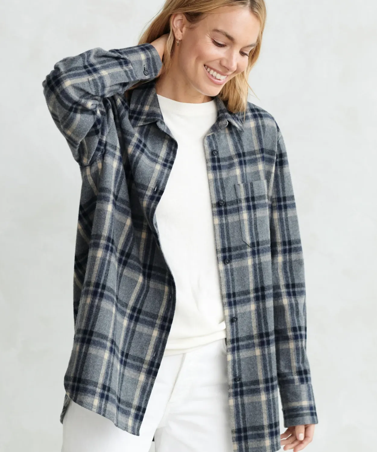Sale Flannel Boyfriend Shirt Women Button-Ups