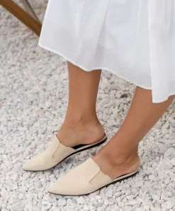 Best Oiled Leather Mule Women Flats