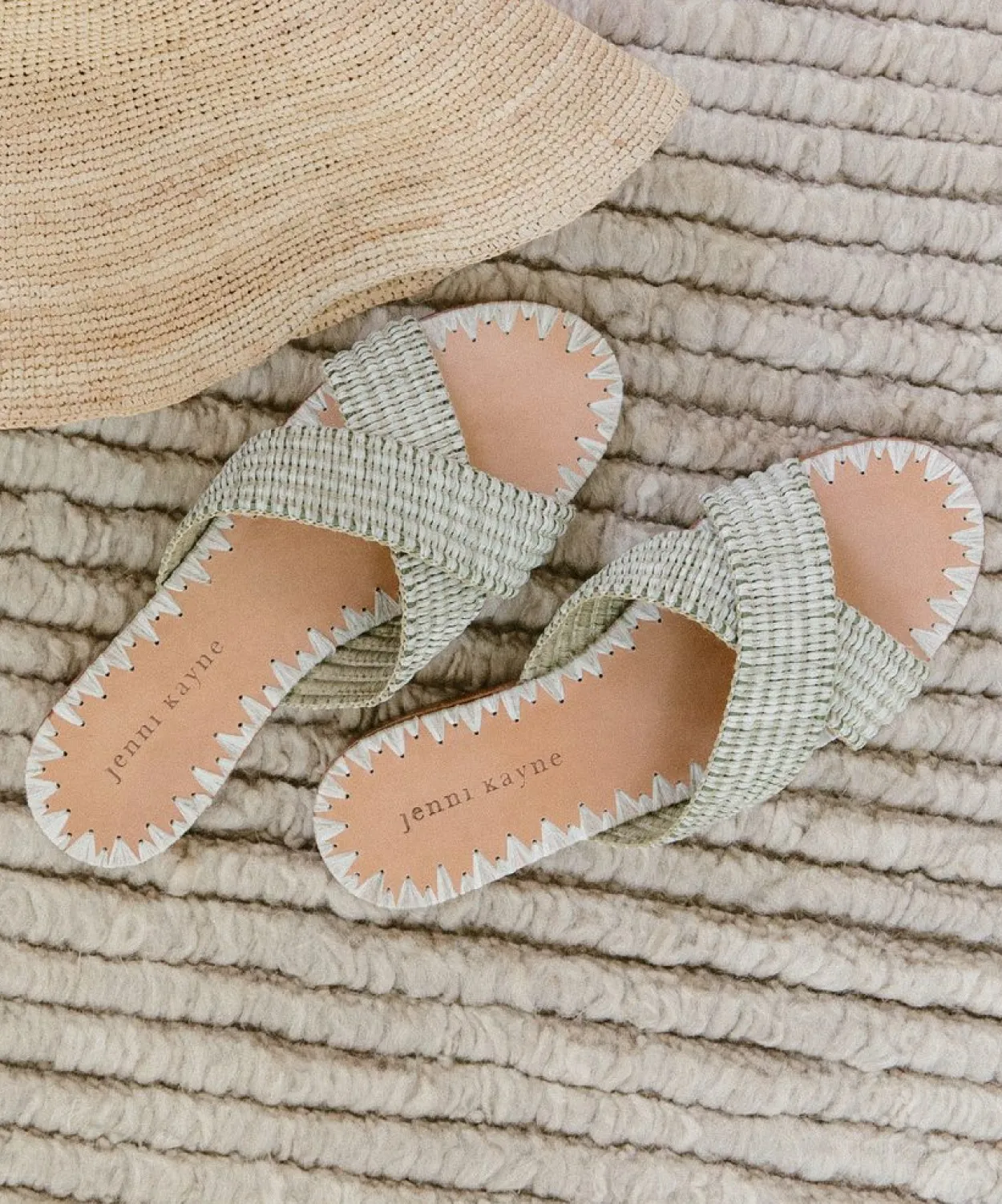 Hot Raffia Crossover Sandal Women Swim & Beach