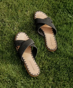 Hot Raffia Crossover Sandal Women Swim & Beach