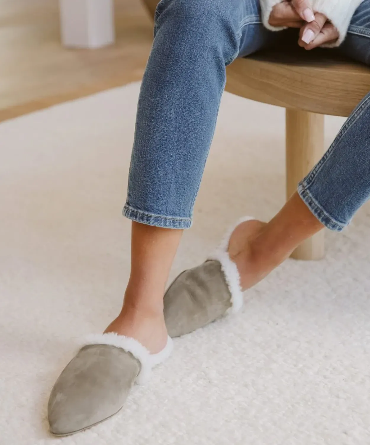 New Shearling-Lined Mule Women Flats