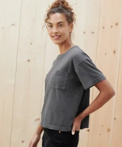 Online Vintage Pocket Tee Women Tees & Tanks