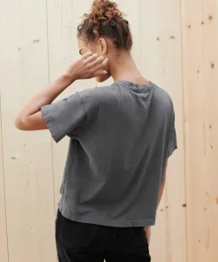 Online Vintage Pocket Tee Women Tees & Tanks